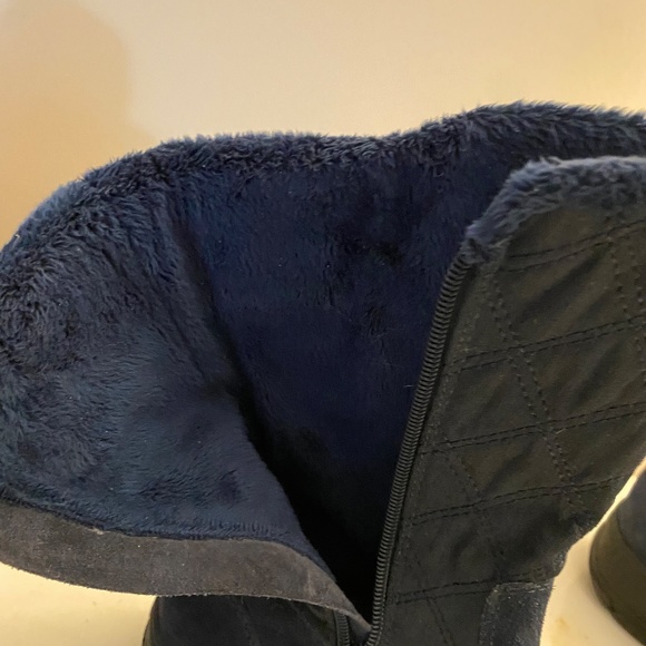 Lands' End Navy Blue boots - Picture 5 of 6